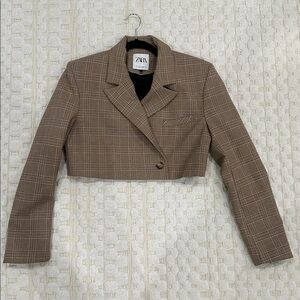 NWOT - Cropped Blazer - brown multi plaid